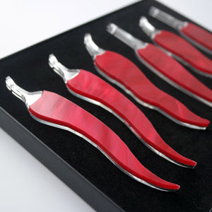 6 chilli pepper shaped ornaments in a gift box
