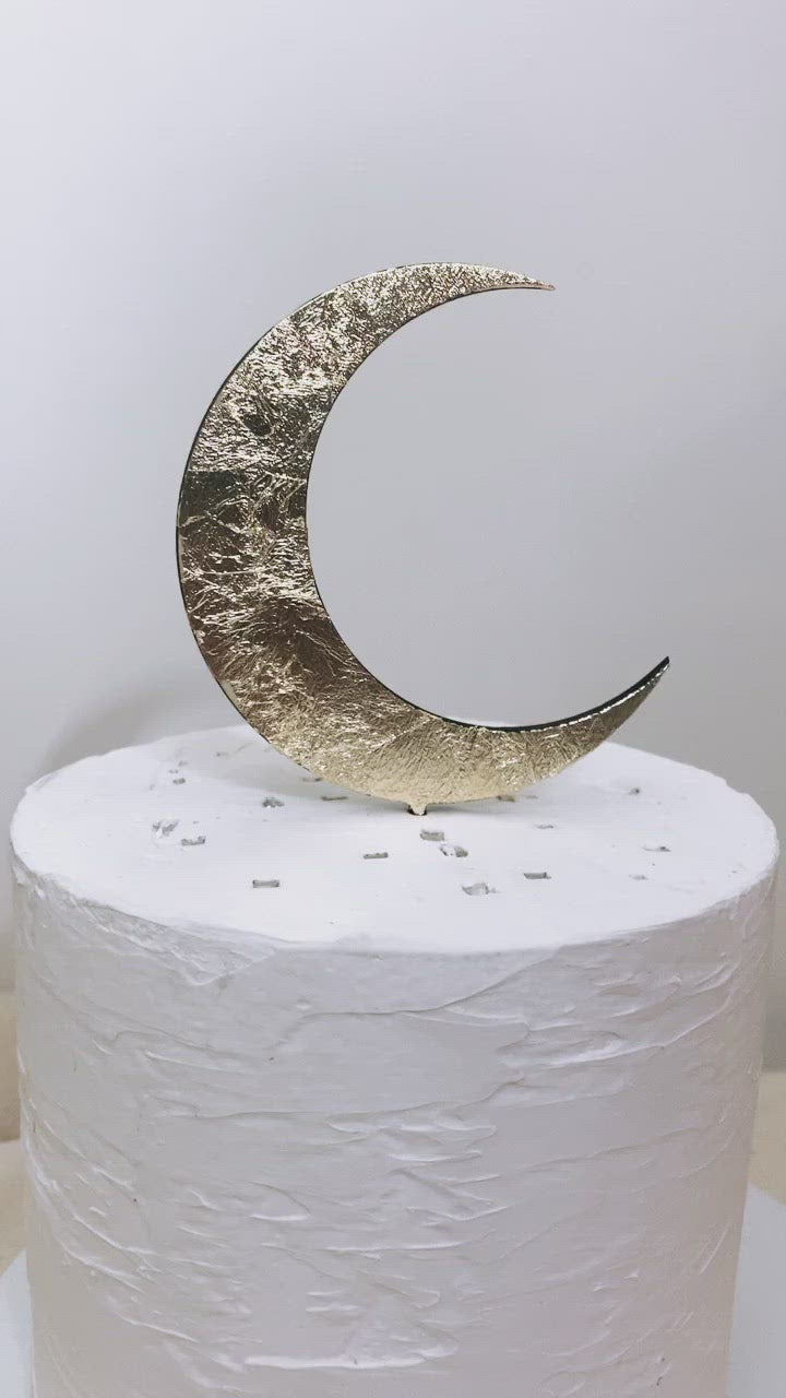 Crescent moon cake topper