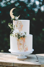 Load image into Gallery viewer, Crescent Moon Cake Topper

